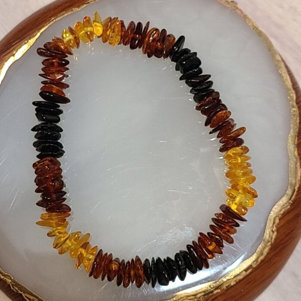 Natural Amber Chip Bracelet Ombre Beaded Elastic 6.25" Honey Cognac Boho